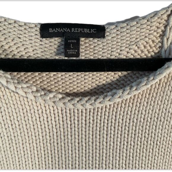 Banana Republic Women’s Beige Halter-Neck Tank Sweater Size L PETITE - Picture 3 of 12
